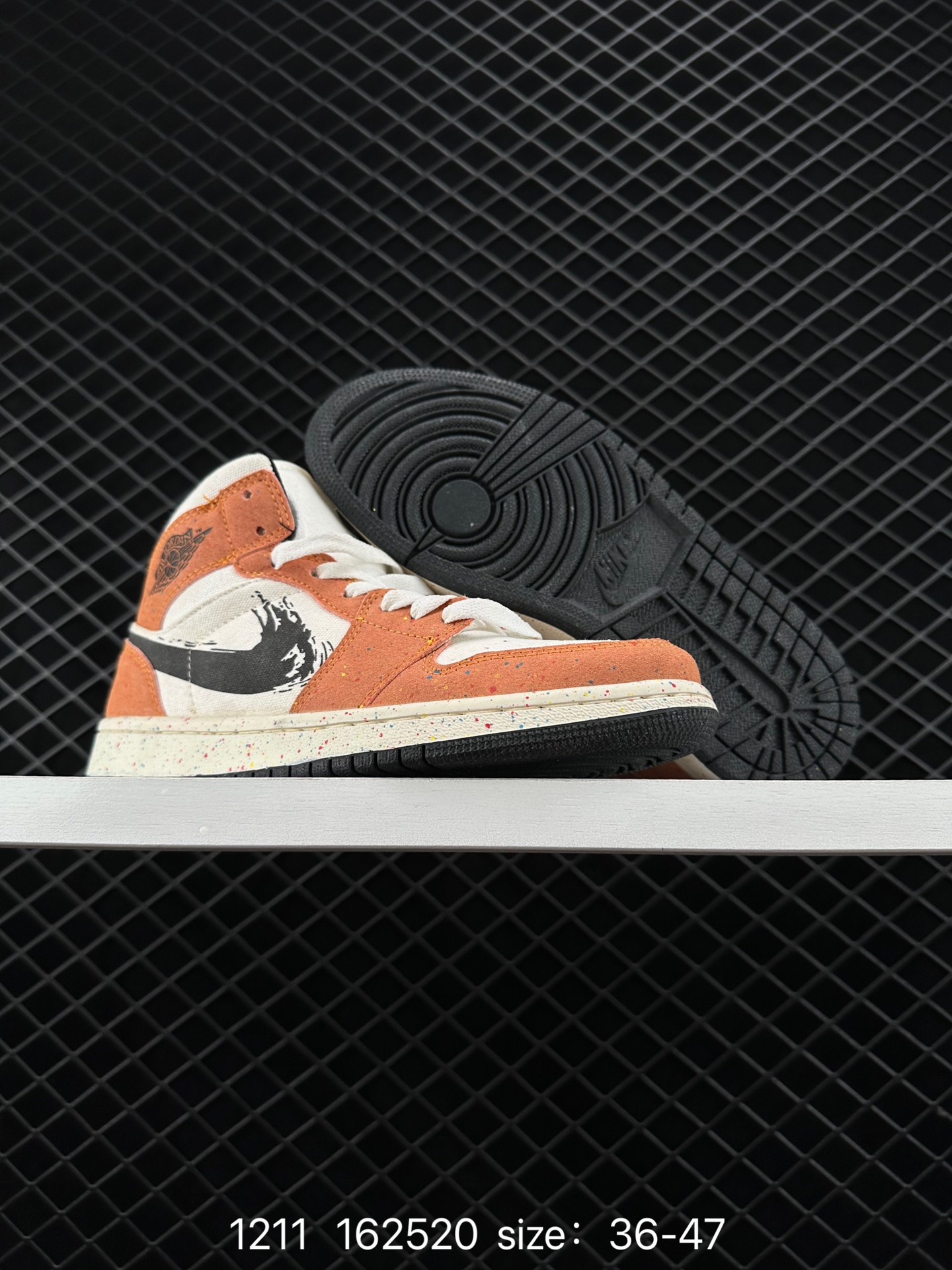 Nike Air Jordan 1 Retro High OG”Black/White“